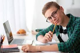 Student participating in study skills program